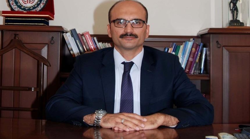 G&ouml;rdes Kaymakamı Bekir Abacı g&ouml;reve başladı