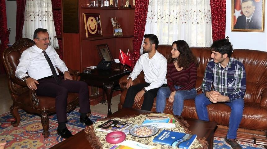 Belediye Başkanı Se&ccedil;en, vatandaşların sıkıntılarına &ccedil;&ouml;z&uuml;m arıyor