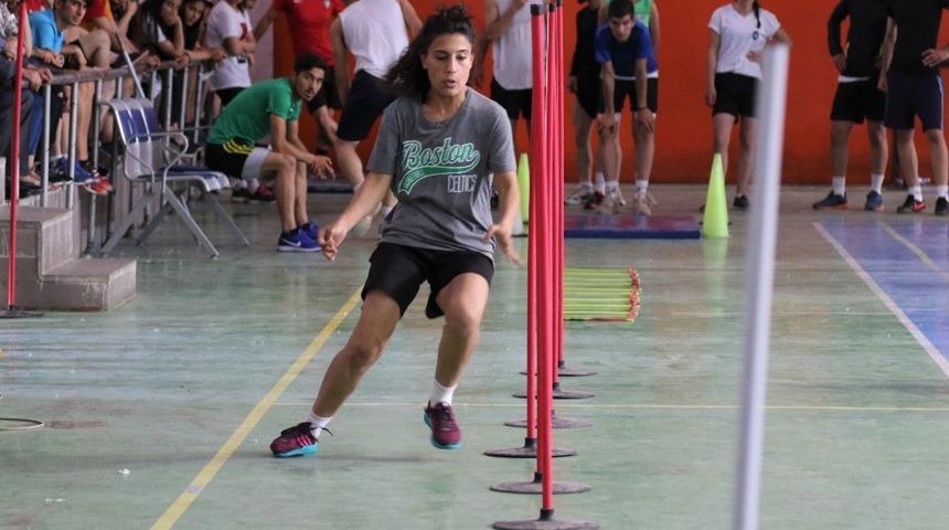 Van B&uuml;y&uuml;kşehir Belediyesi, 151 sporcuyu &uuml;niversiteli yaptı