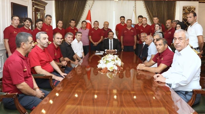 İtfaiyeden Başkan Atilla&rsquo;ya ziyaret