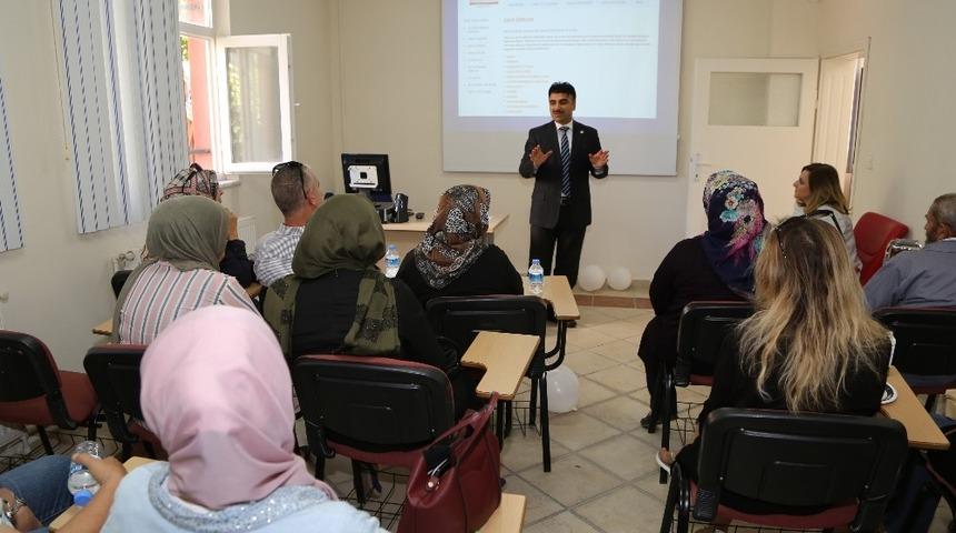 21 Eyl&uuml;l D&uuml;nya Alzheimer G&uuml;n&uuml;