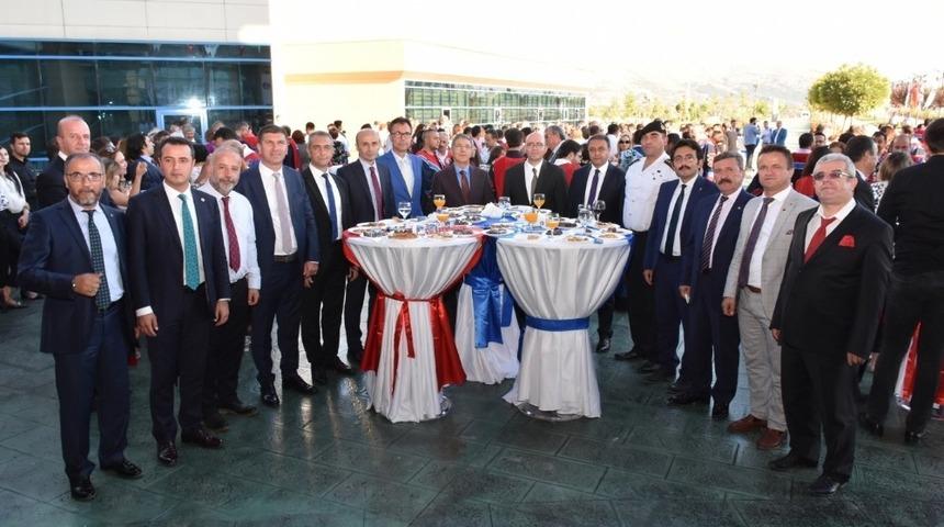 MAKÜ’de 2018-2019 Eğitim Öğretim Yılı başladı