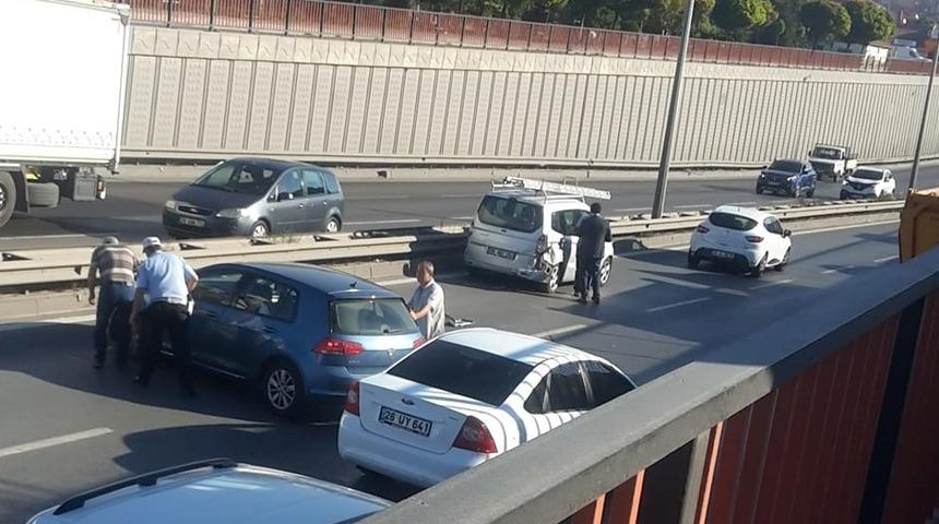 Eskişehir&rsquo;de trafik kazası; 4 yaralı