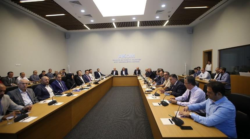 Başkan To&ccedil;oğlu: "G&uuml;&ccedil;l&uuml; altyapı ve sorunsuz gelecek i&ccedil;in 1,3 milyar yatırım"