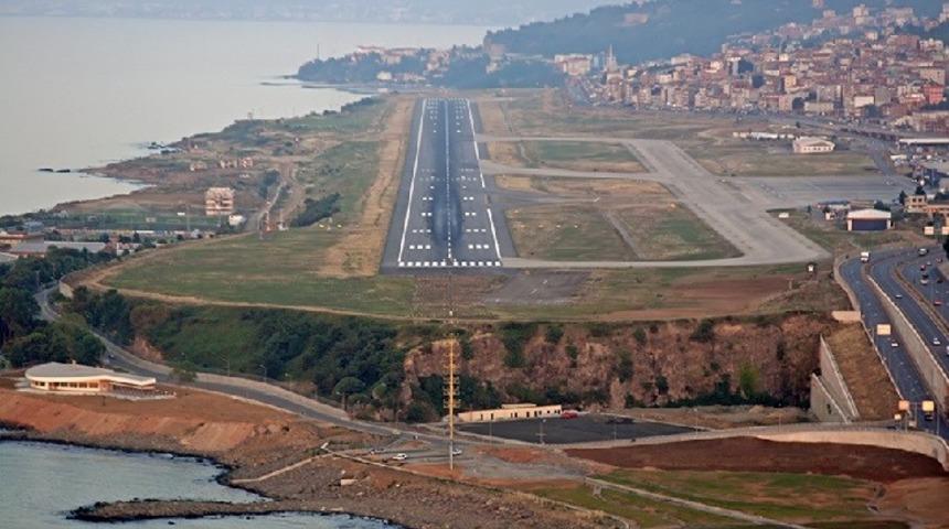 İnşaat M&uuml;hendisleri&rsquo;nden havalimanı a&ccedil;ıklaması