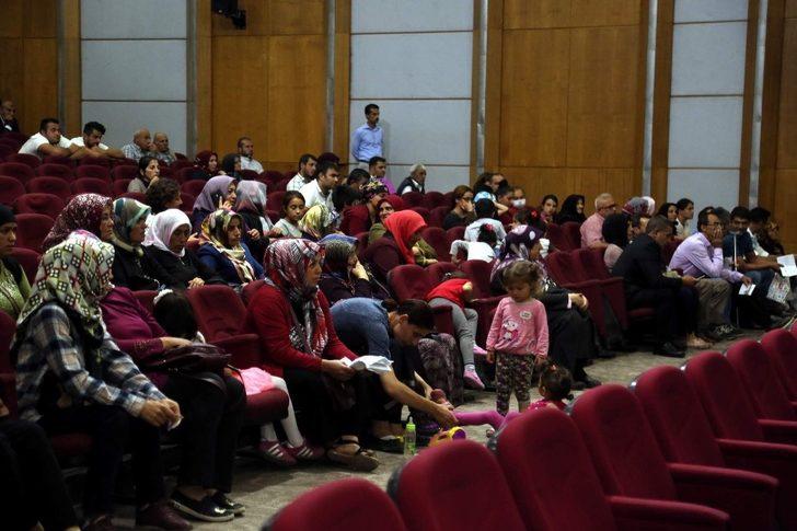 Vali Kamçı vatandaşların sorunlarını dinledi G5