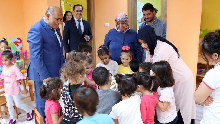 Erol Şahin çocukları sevindirdi G4