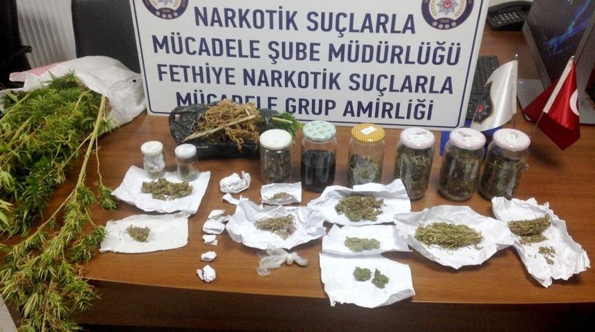 Kavanoz&rsquo;da esrar ticaretine operasyon