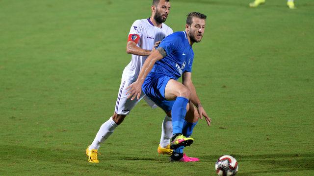 Batuhan Karadeniz, kullandığı panenka penaltısını dışarı attı!