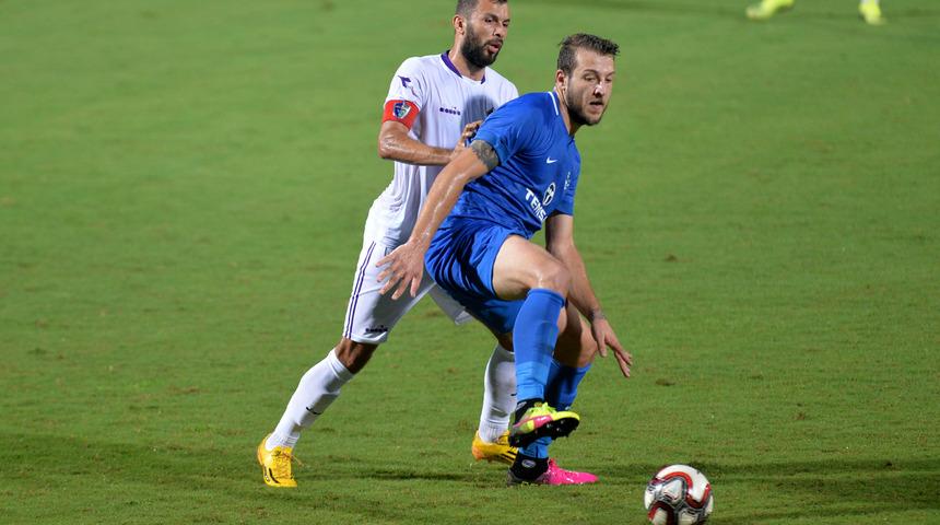 Batuhan Karadeniz, kullandığı panenka penaltısını dışarı attı!