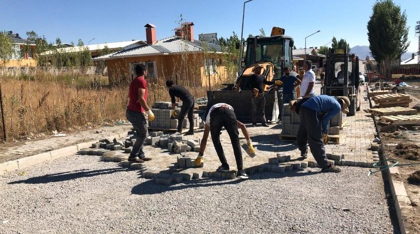 &Ccedil;aldıran&rsquo;da yol &ccedil;alışması