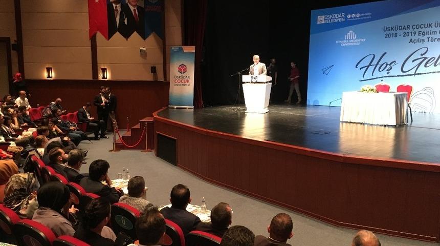 &Uuml;sk&uuml;dar &Ccedil;ocuk &Uuml;niversitesinde yeni eğitim d&ouml;nemi başladı