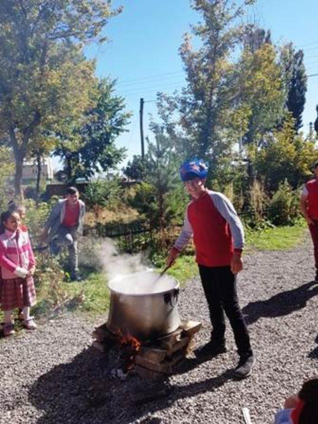 Dadaş Ortaokulu’ndan “Senin de bir tuzun olsun” etkinliği