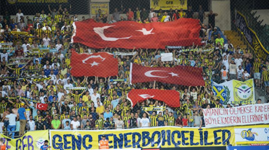 Fenerbah&ccedil;eli taraftarlar &Ccedil;aykur Rizespor ma&ccedil;ının biletlerini bitirdi