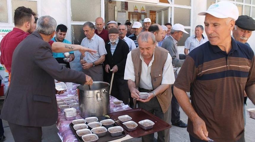 Eskigediz&rsquo;de aşure etkinliği