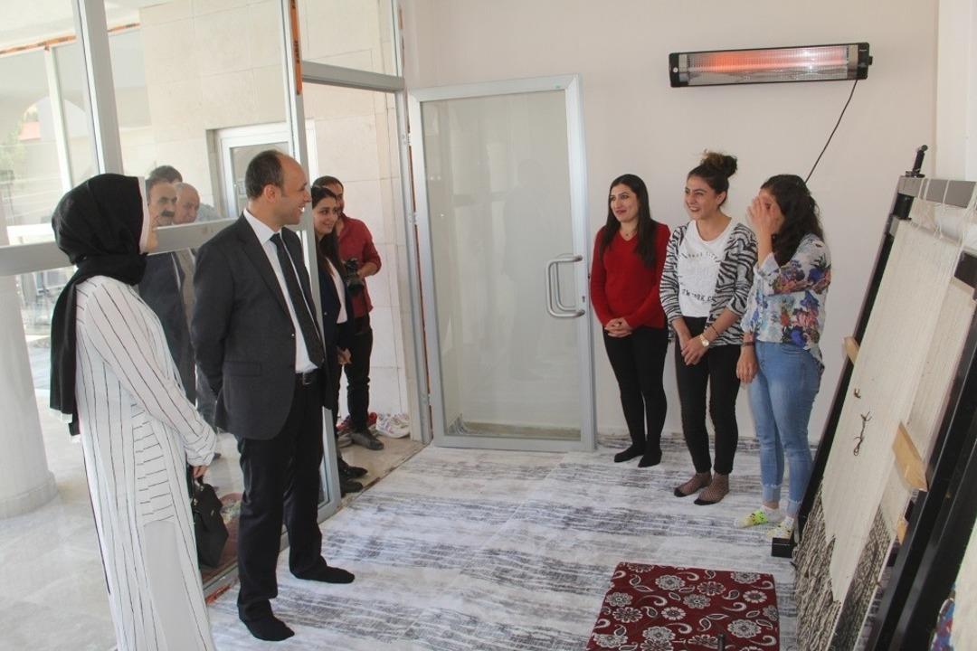 Başkan Vekili Solak, ziyaretlerini s&uuml;rd&uuml;r&uuml;yor