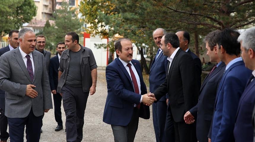 Vali Pehlivan&rsquo;dan İl Milli Eğitim M&uuml;d&uuml;rl&uuml;ğ&uuml;&rsquo;ne ziyaret