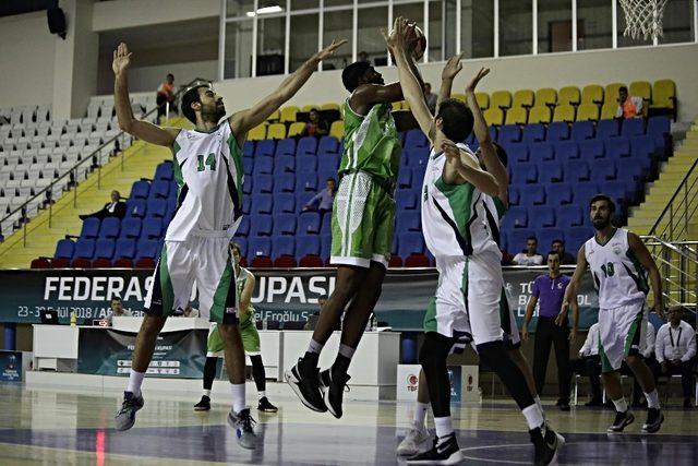 Mamak Belediyesi Basketbol Takımı çeyrek finalde