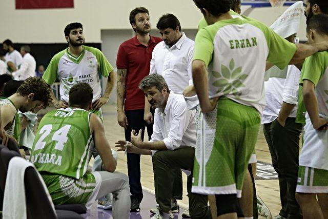 Mamak Belediyesi Basketbol Takımı çeyrek finalde