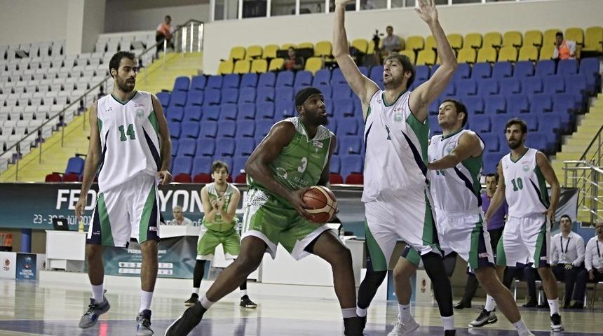 Mamak Belediyesi Basketbol Takımı &ccedil;eyrek finalde