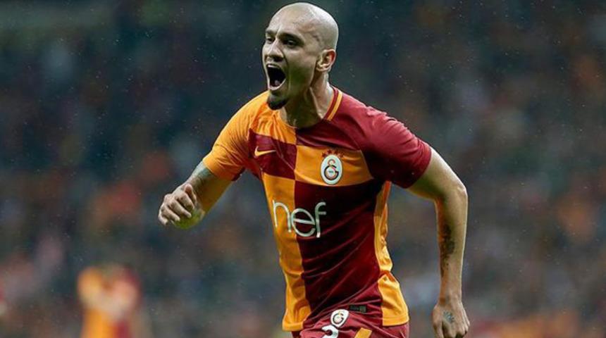 Galatasaray'da Maicon ayrılmak için gün sayıyor