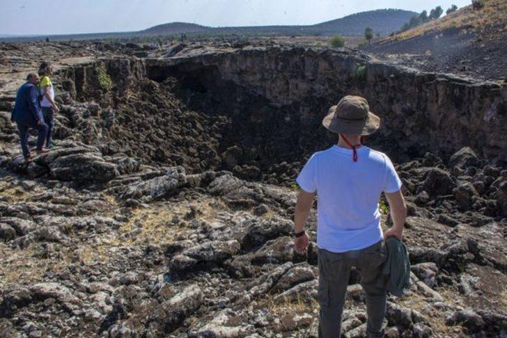 Doğa tutkunları lav yolunda yürüyor  G5