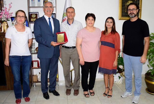 İNEYDER’den Kale’ye teşekkür plaketi