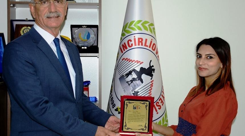 İNEYDER&rsquo;den Kale&rsquo;ye teşekk&uuml;r plaketi