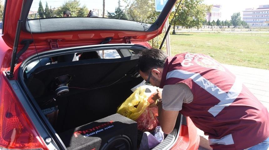 &Ccedil;orlu polisinden okul &ccedil;evrelerinde asayiş uygulaması