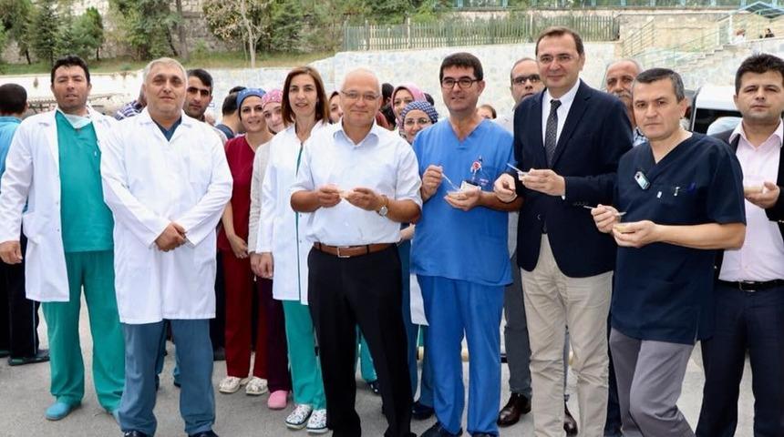 Hastaneden aşure ikramı