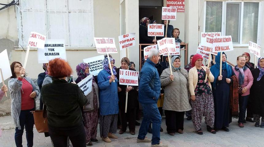 K&ouml;yl&uuml;ler, Istranca Ormanları'na kil ocağı &Ccedil;ED toplantısını yaptırmadı