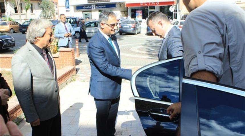 Vali B&uuml;y&uuml;kakın&rsquo;dan Kaymakam Uzun&rsquo;a hayırlı olsun ziyareti