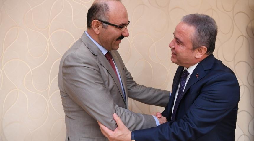 Konyaaltı Kaymakamı K&ouml;ten, g&ouml;revine başladı