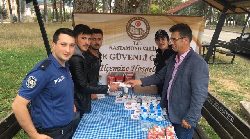 Ara&ccedil;&rsquo;ta &ouml;ğrenciler, madde bağımlılığı konusunda bilgilendirildi