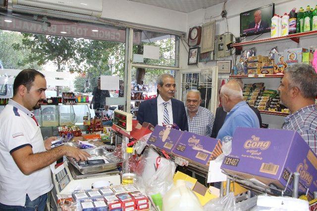 Demirkol, mahalle gezilerini sürdürüyor