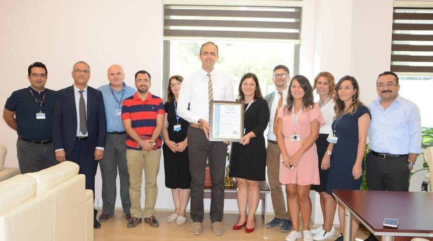 PA&Uuml; Hastanesine ISO 9001:2015 belgesi