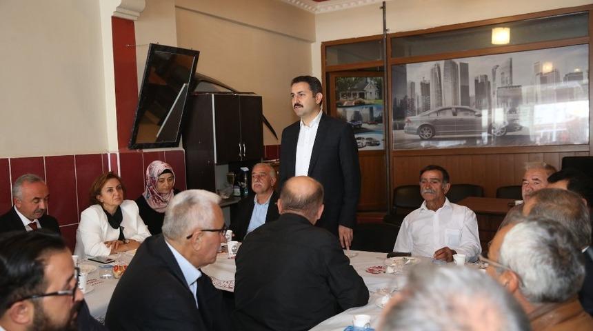 Başkan Eroğlu: "Danışan dağ aşar, danışmayan yolda şaşar"