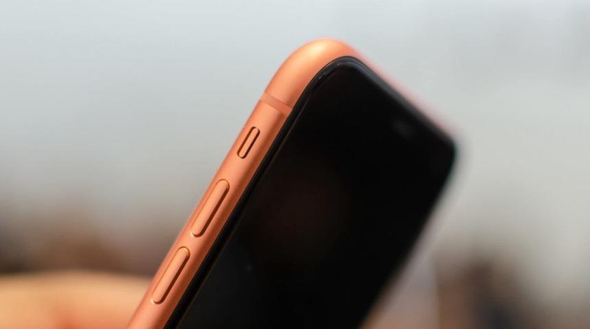 iPhone XR hayal kırıklığı yarattı!