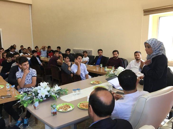 Taşkesenlioğlu, esnaf ve STK temsilcileri ile bir araya gelerek sorunlarını dinledi G2