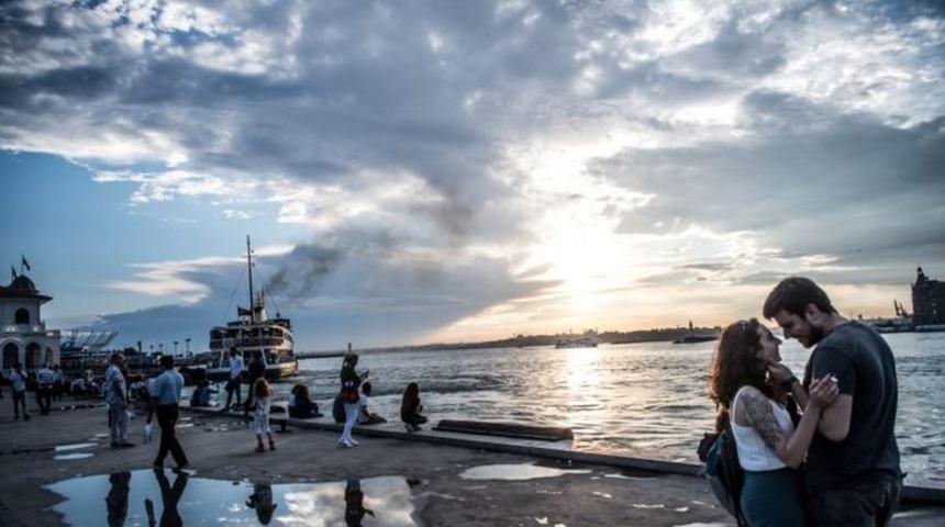 Los Angeles Times: İstanbul'da gençlerin sığınağı Kadıköy