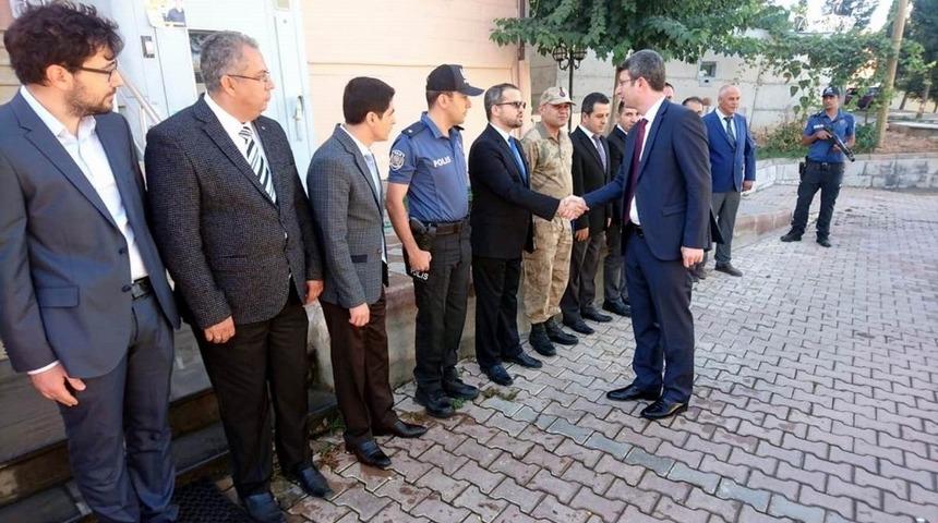 Polateli Kaymakamı Şener g&ouml;reve başladı