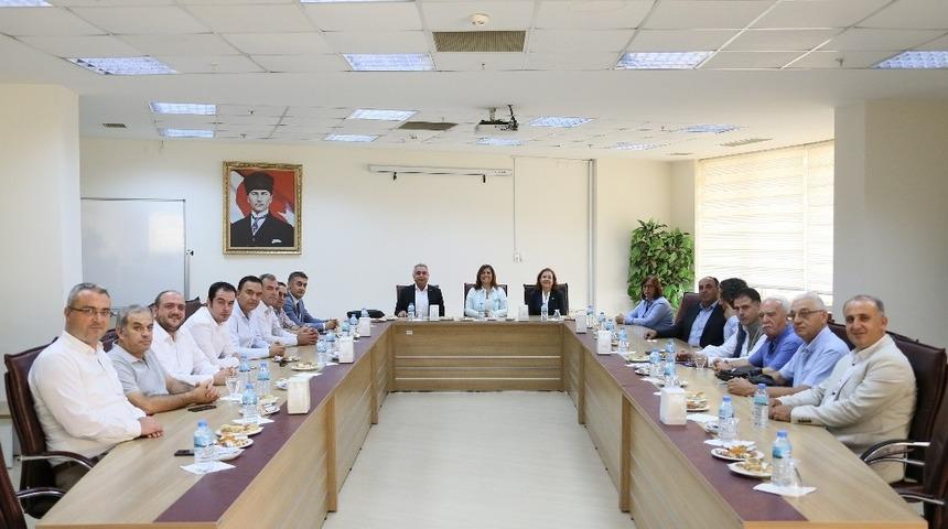 CHP’li yöneticilerden Başkan Çerçioğlu’na ziyaret