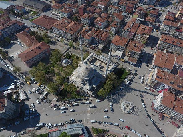 Başkan Bekler, Merkez Cami Çevresi Projesi’ni anlattı