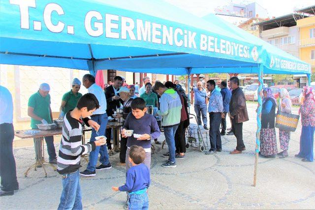 Germencik Belediyesinden 3 bin kişilik aşure hayrı