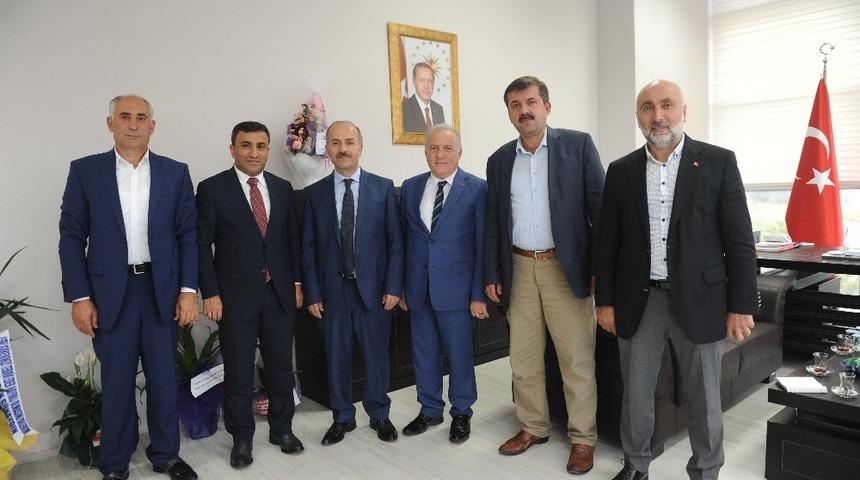 Trabzon &Uuml;niversitesi Rekt&ouml;rl&uuml;ğ&uuml;&rsquo;ne &ldquo;Hayırlı olsun&rdquo; ziyaretleri s&uuml;r&uuml;yor