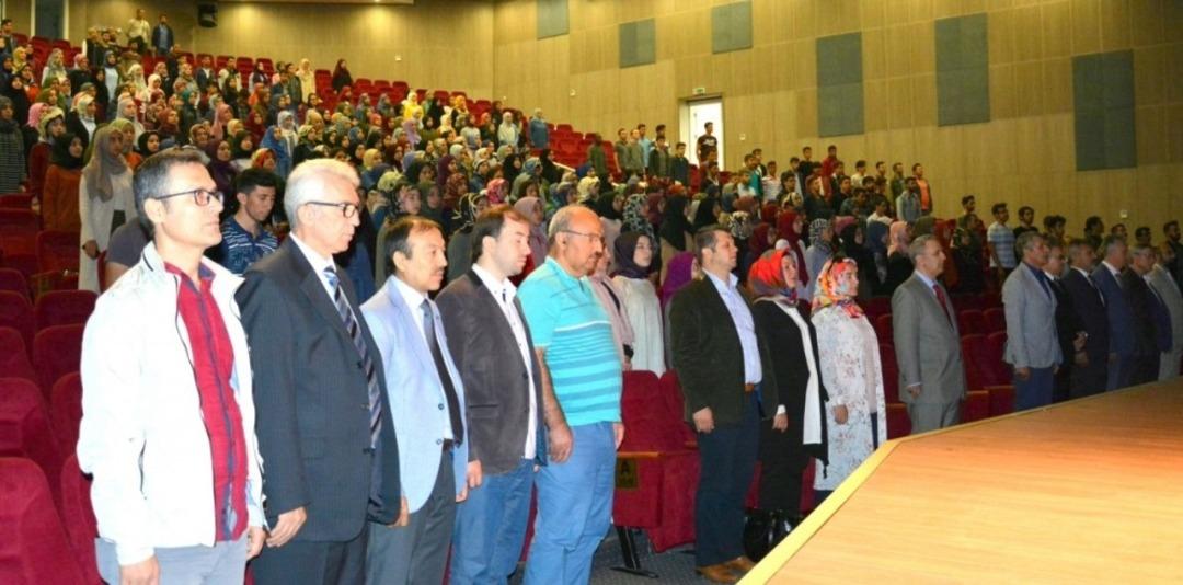 İlahiyat Fak&uuml;ltesi Akademik Yılı A&ccedil;ılış Programı ger&ccedil;ekleşti