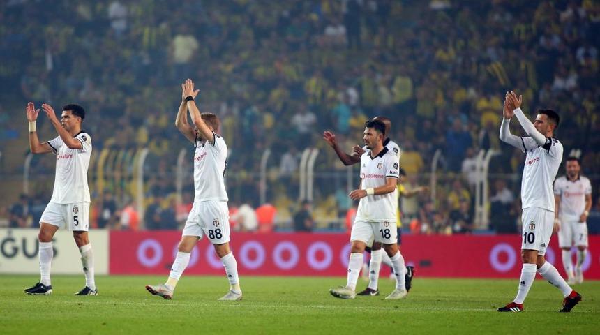 Caner Erkin, hakeme k&uuml;f&uuml;r davasında beraat etti, Tolgay Arslan i&ccedil;in zorla getirilme kararı &ccedil;ıktı!