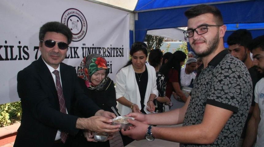 &Uuml;niversitede aşure ikramı
