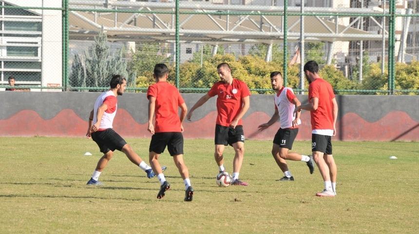 Karak&ouml;pr&uuml; Belediyespor seri peşinde
