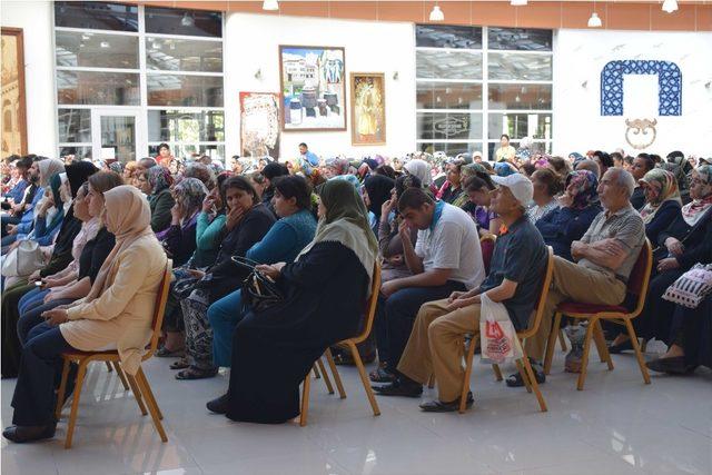 Kent Konseyi’nden aşure programı